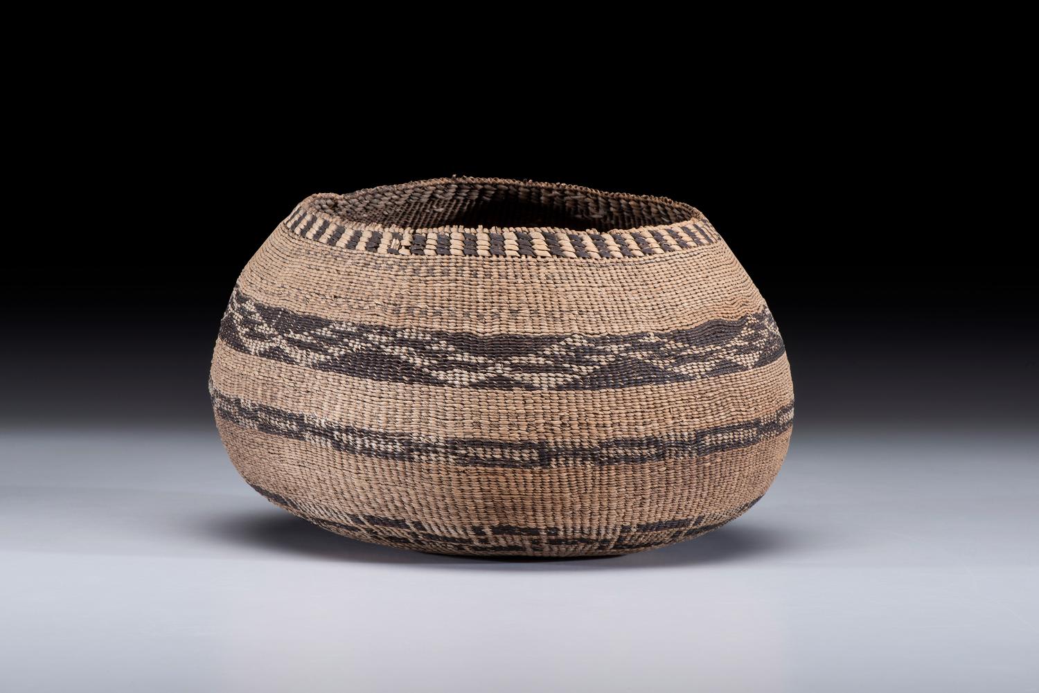 Pomo Storage Basket