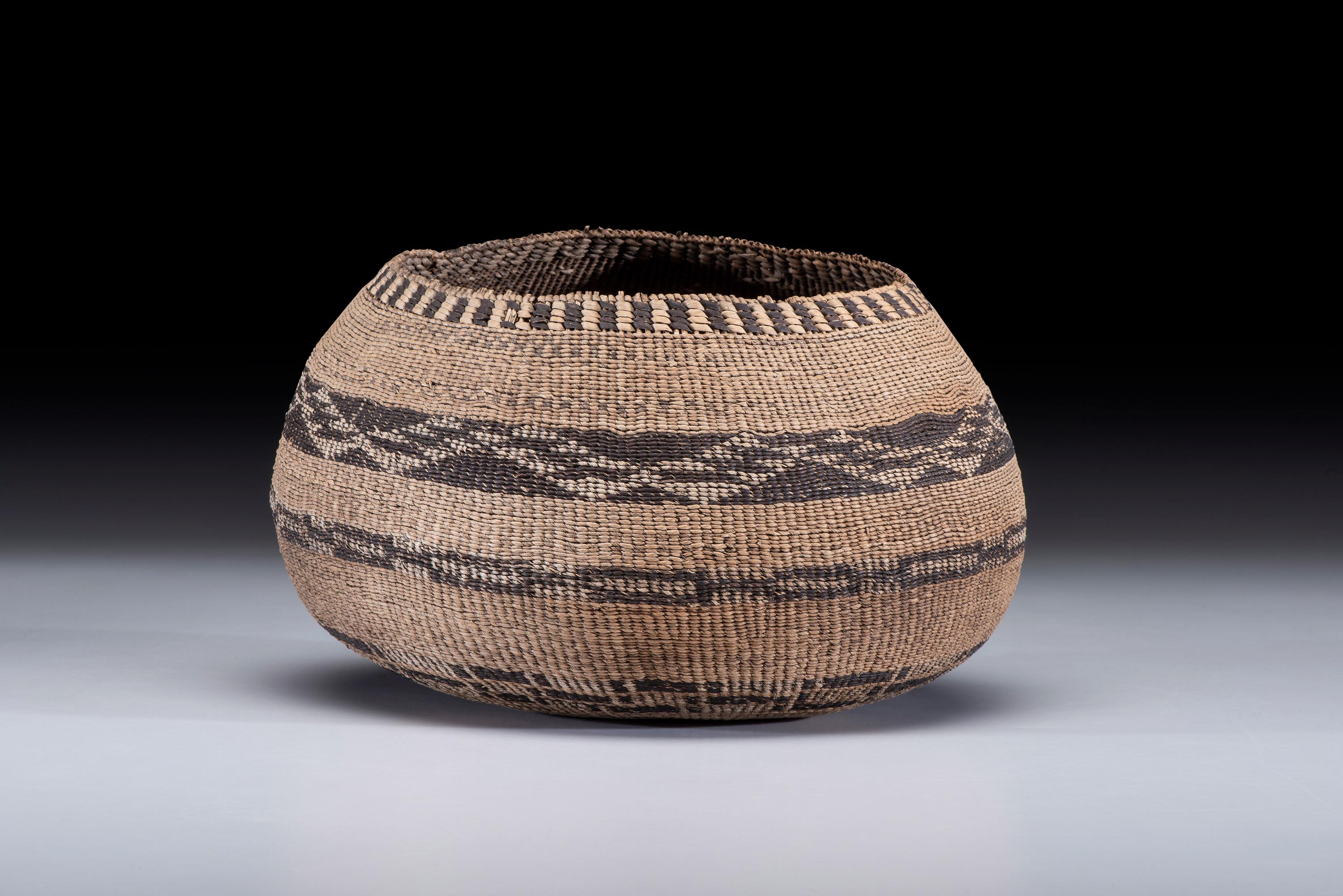 Pomo Storage Basket
