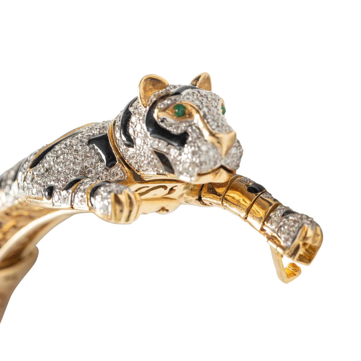 DIAMOND AND ENAMEL TIGER CONVERTIBLE BRACELET/BROOCH