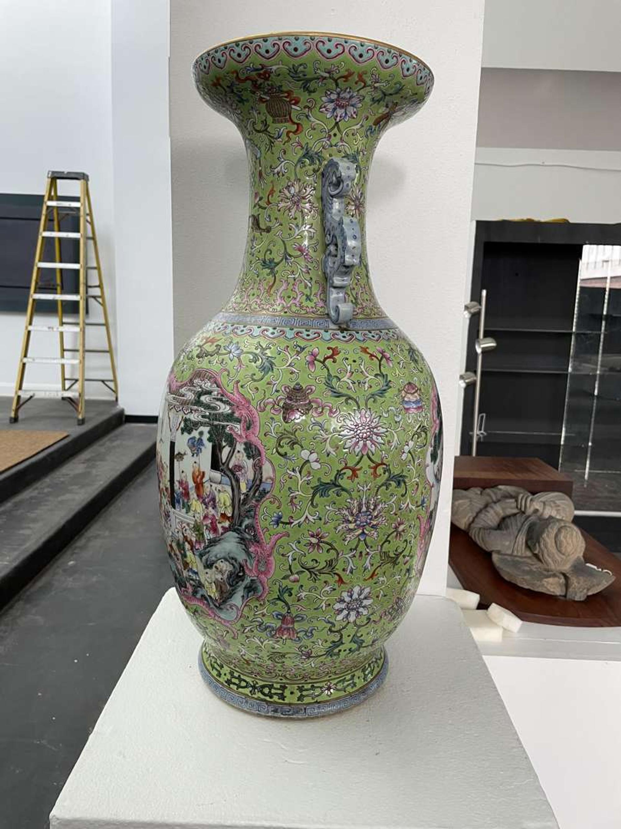 A large Chinese famille rose-decorated "Boys" Vase 粉彩嬰戲圖開光雙耳大瓶 Jiaqing mark ???