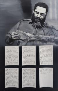 Fidel Castro reading letters sent to him by Che Guevara