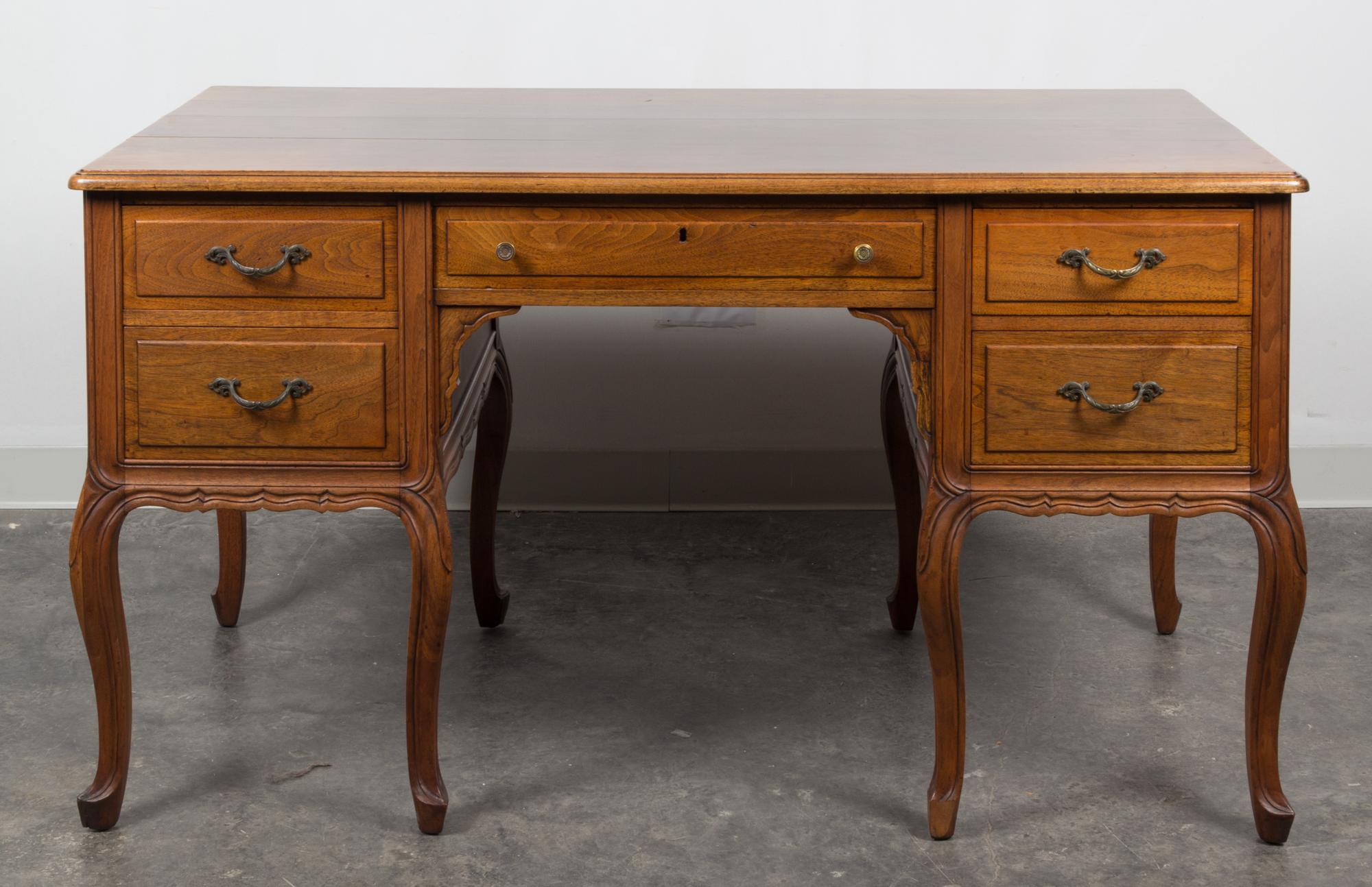 A Louis XV Style Walnut Bureau Plat Height 30 1/2 x width 54 x depth 27 inches. — FIRST HALF 20TH CENTURY