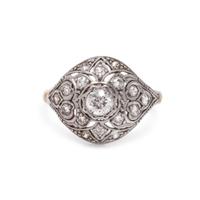 DIAMOND RING
