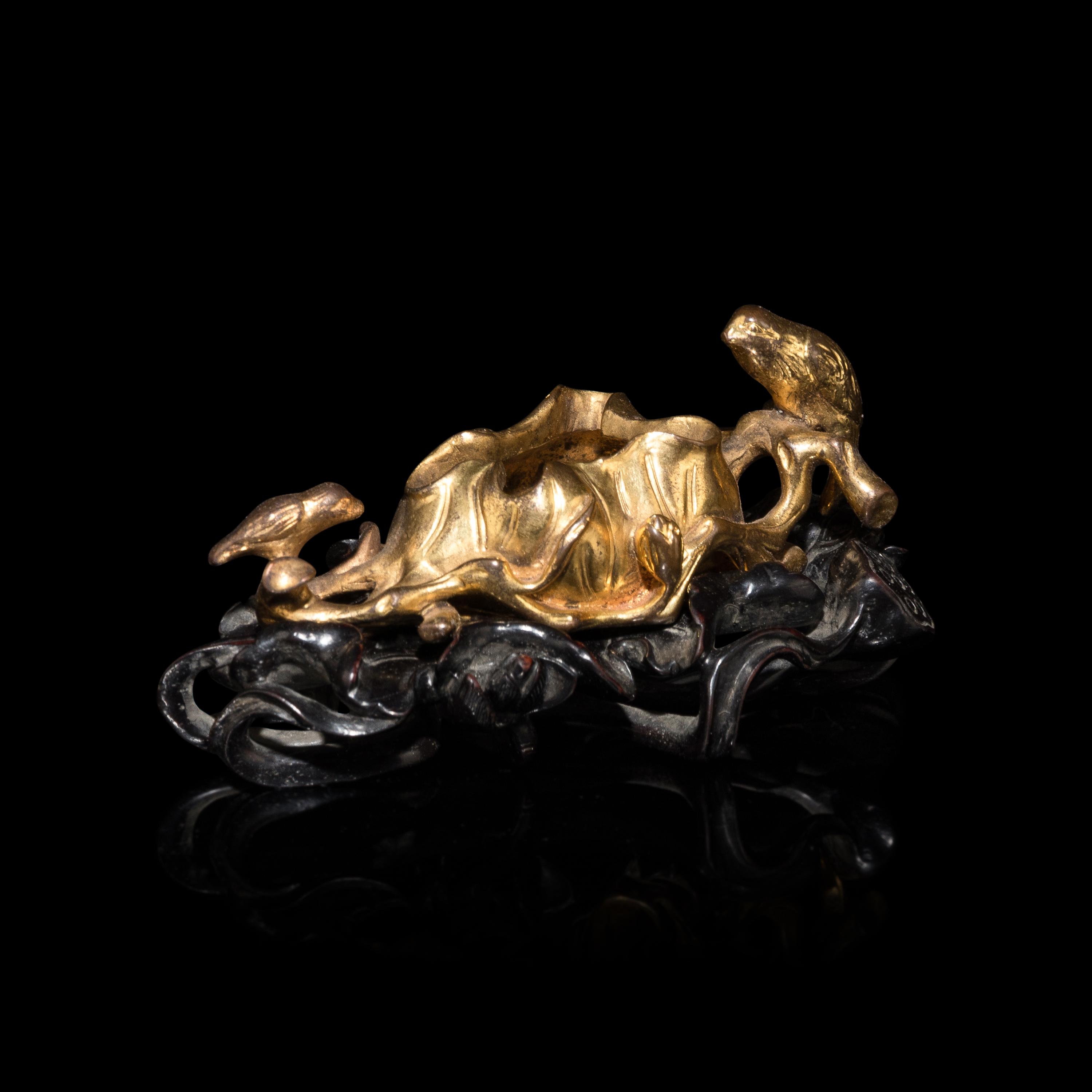 A Chinese Gilt Bronze 'Bird and Lotus' Washer 銅漆金荷葉式筆洗
