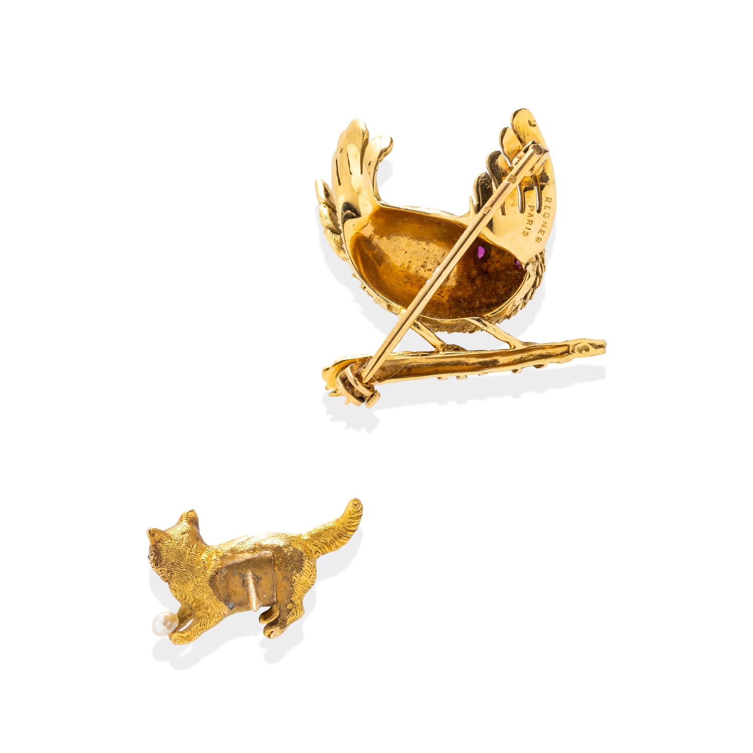 REGNER, YELLOW GOLD BIRD BROOCH AND AN UNSIGNED YELLOW GOLD CAT PIN