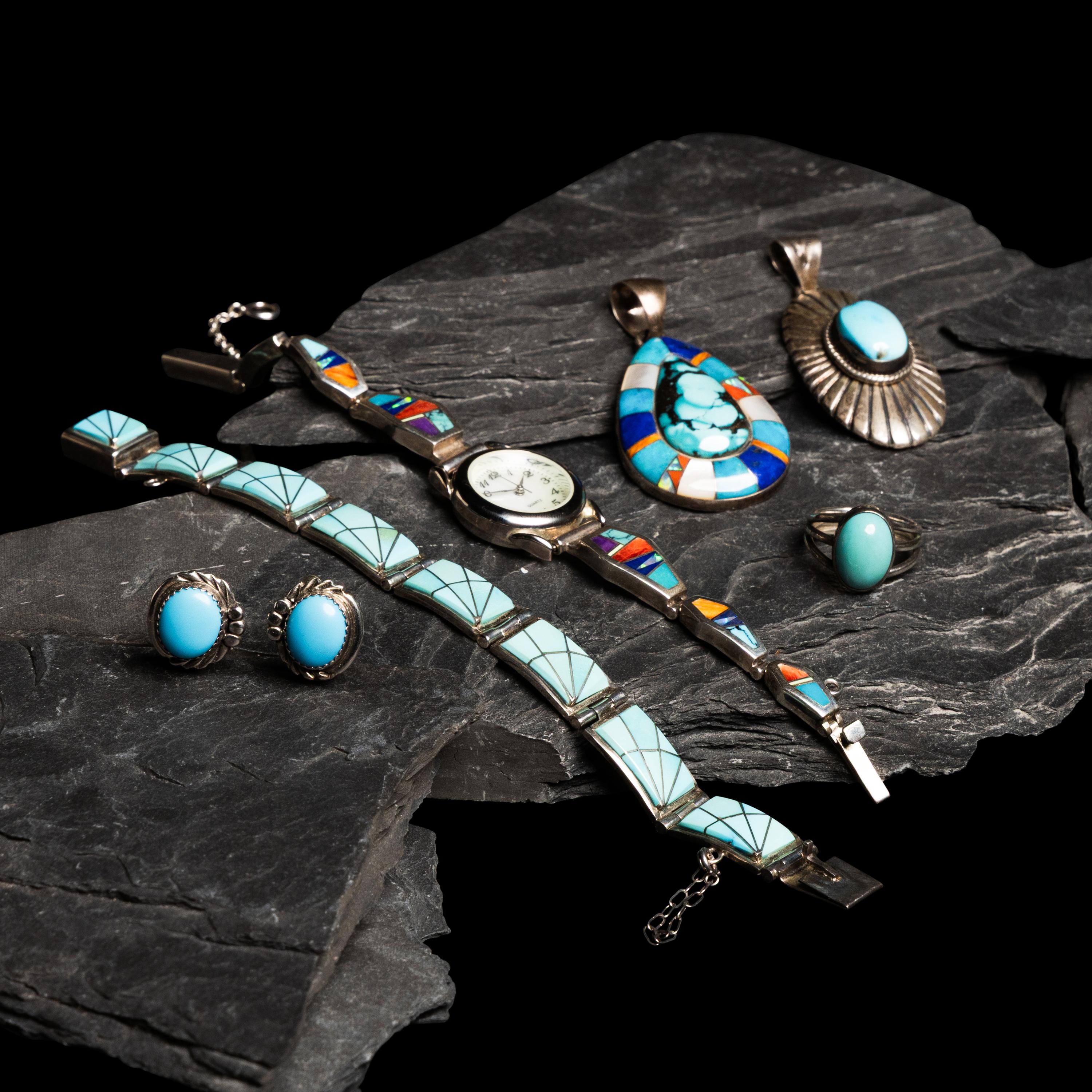 Navajo and Southwestern-style Jewelry