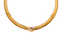 YELLOW GOLD AND DIAMOND NECKLACE
