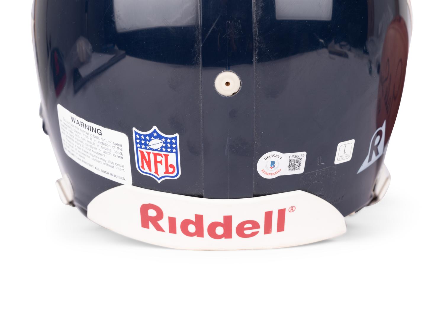 A Group of Gale Sayers Signed Autograph Items (Beckett Authentication Services BAS Certified),
