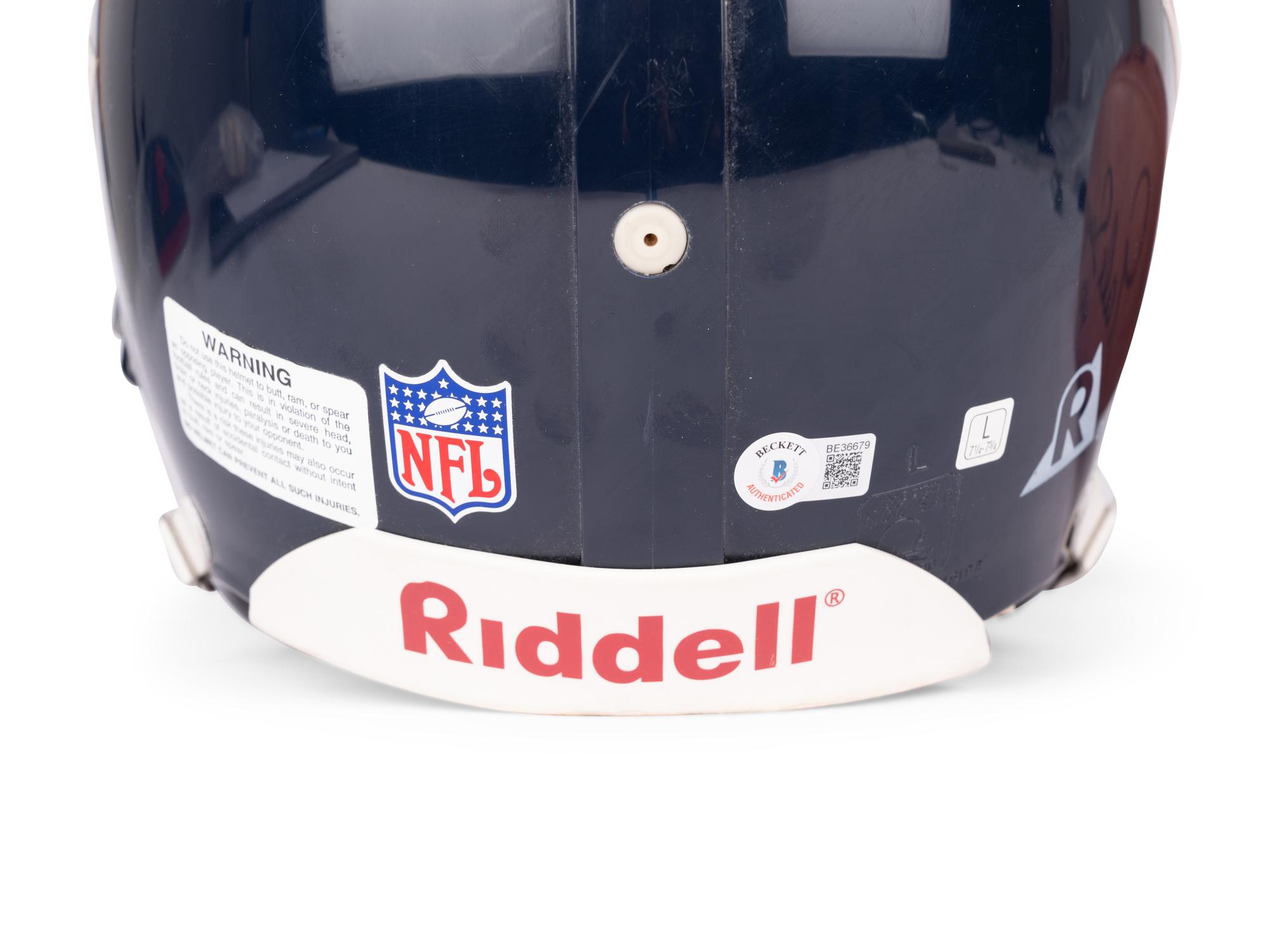 A Group of Gale Sayers Signed Autograph Items (Beckett Authentication Services BAS Certified),