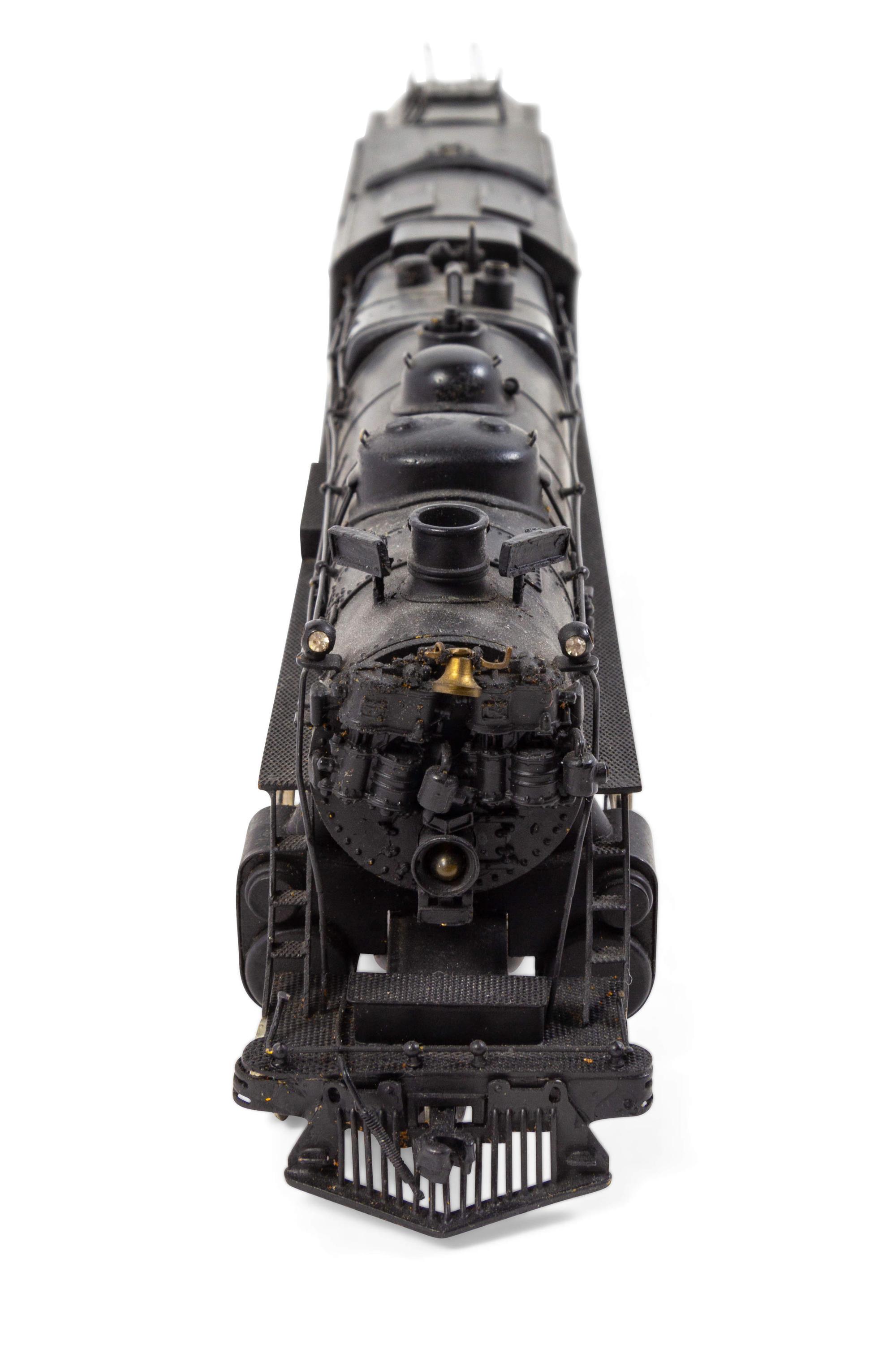A Tenshodo Polychrome HO-Gauge Great Northern Railway 2-8-2 Locomotive and Tender