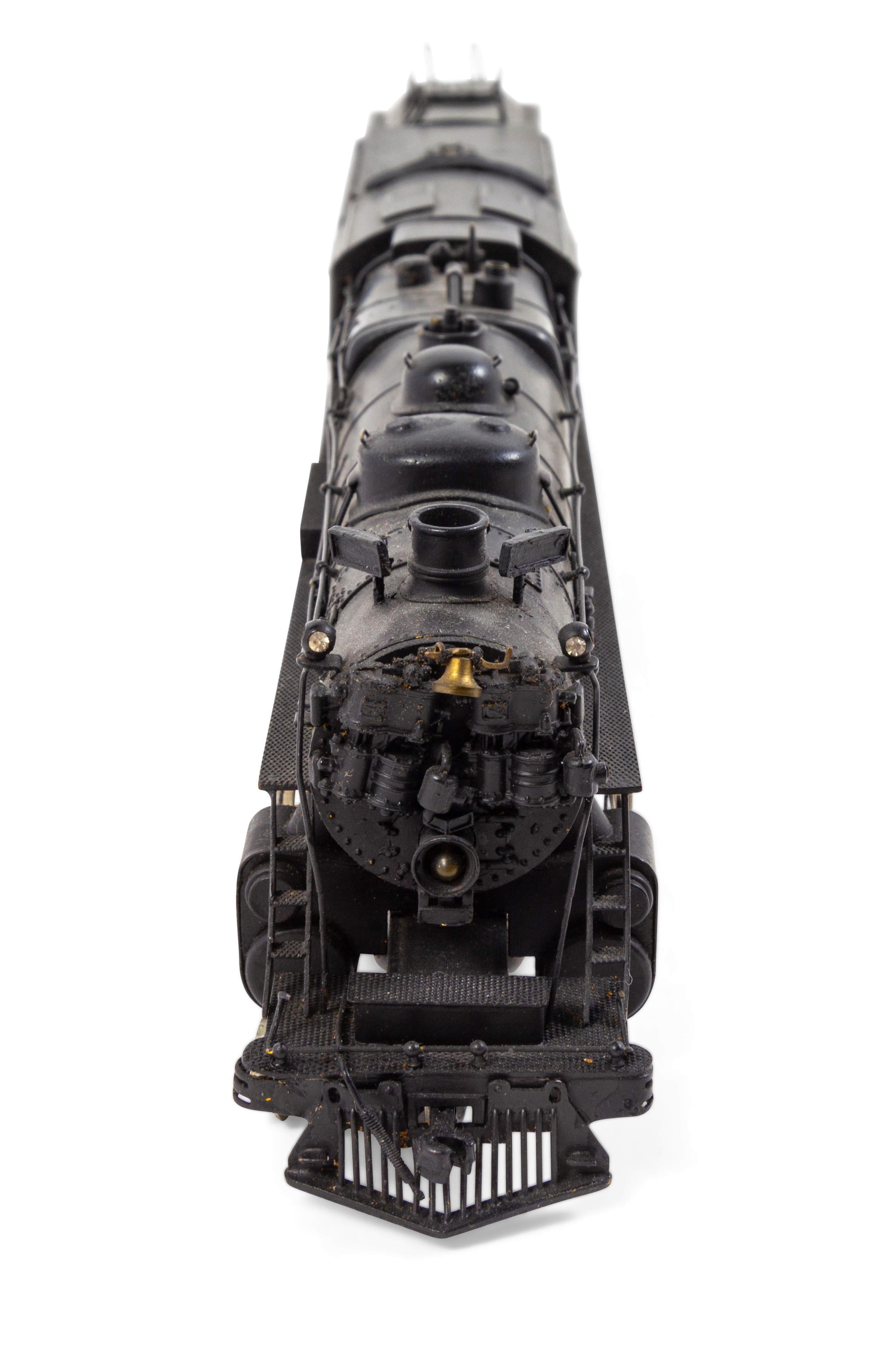 A Tenshodo Polychrome HO-Gauge Great Northern Railway 2-8-2 Locomotive and Tender