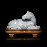A Chinese Jadeite Horse, 20th Century 近代 翡翠臥馬
