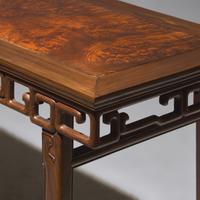 A Chinese Hardwood and Huamu Side Table, Bianzhuo , 20th Century 二十世紀 樺木及硬木拐子龍紋邊桌