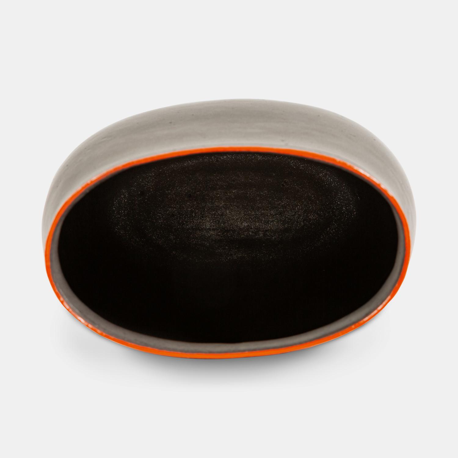 Ovoid Vessel, 1986