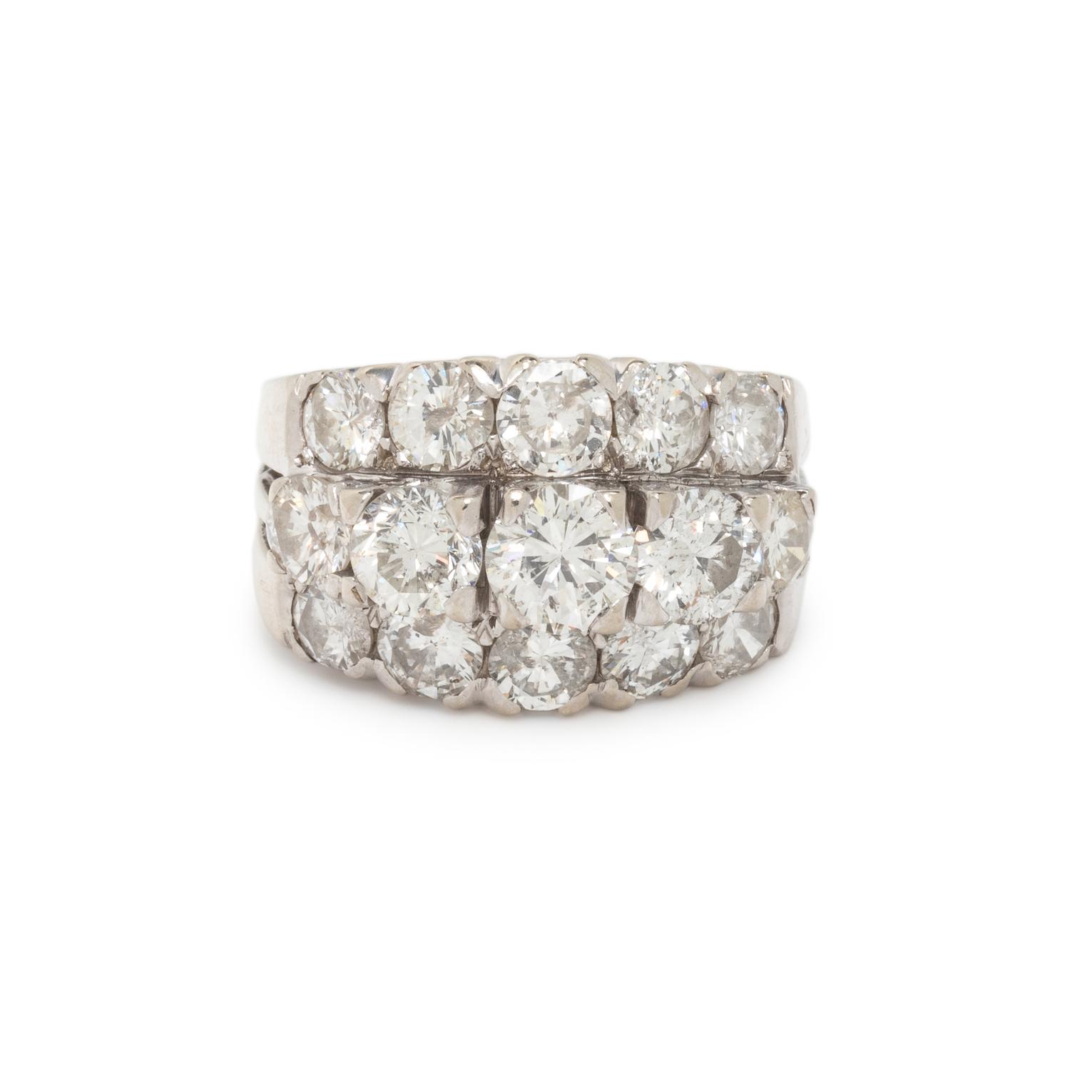 DIAMOND CLUSTER RING