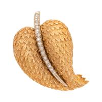 YELLOW GOLD AND DIAMOND LEAF BROOCH