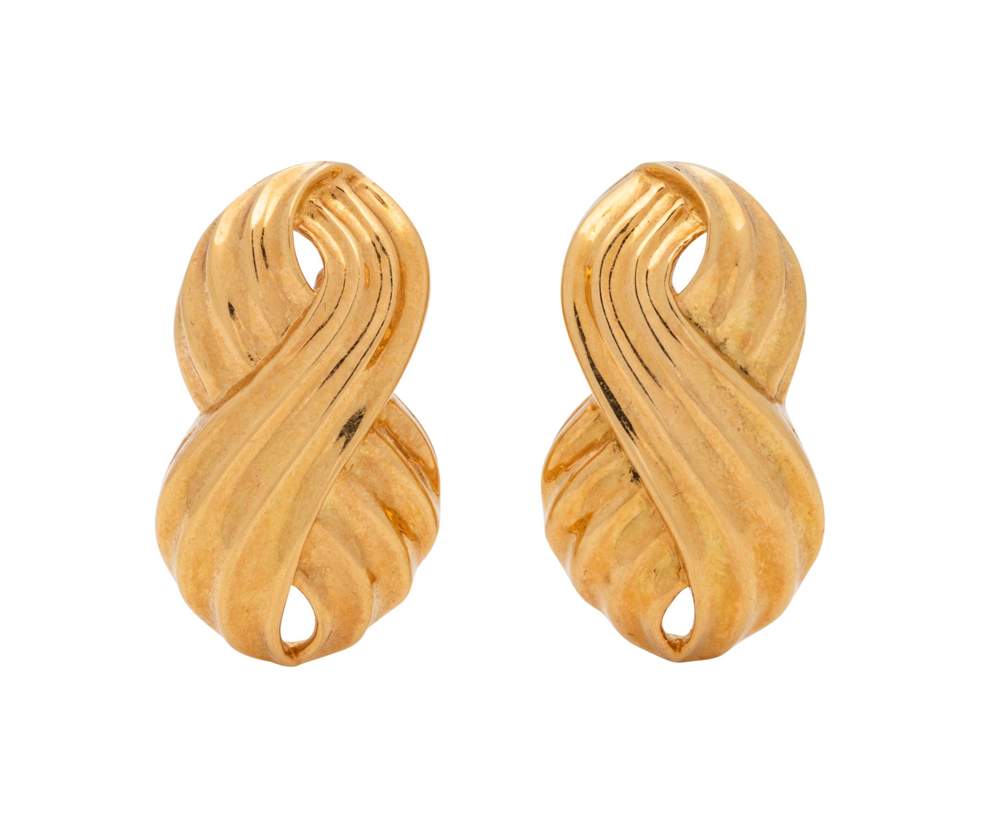 EMIS, YELLOW GOLD EARCIPS