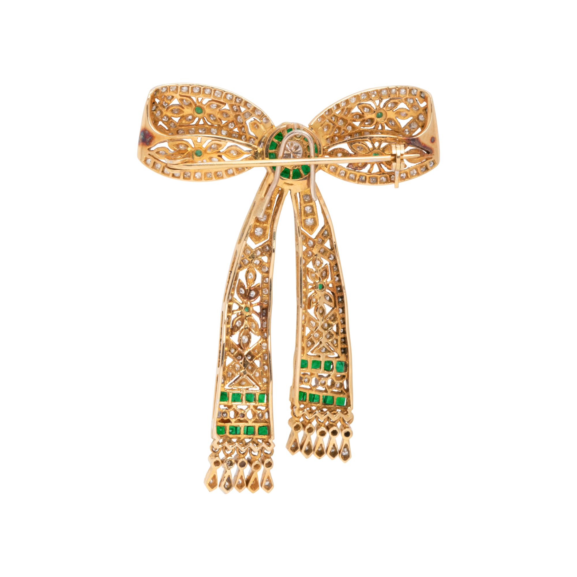 DIAMOND AND EMERALD BOW PENDANT/BROOCH