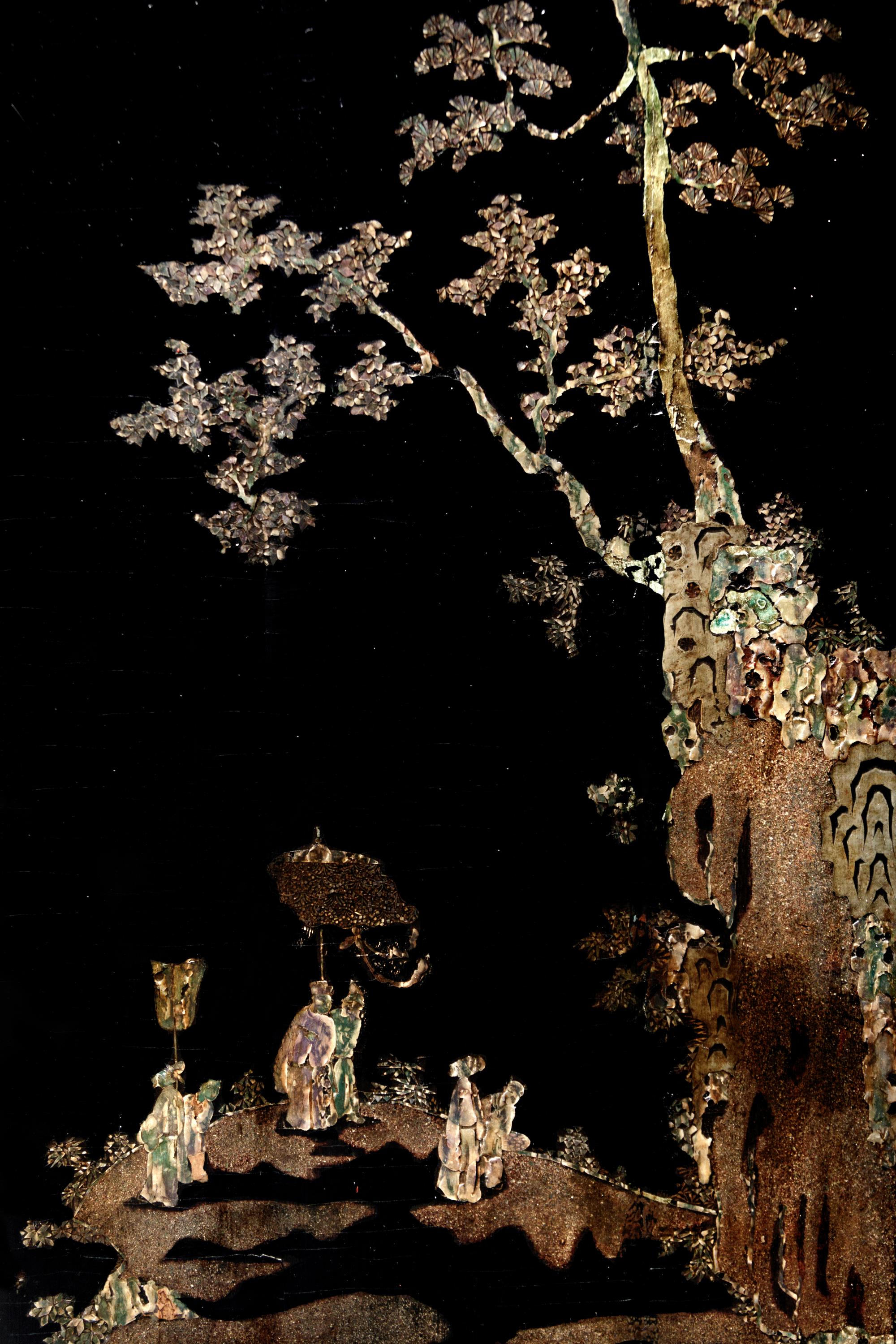 A Mother-of-Pearl Inlaid Black Lacquer Twelve-Panel Screen