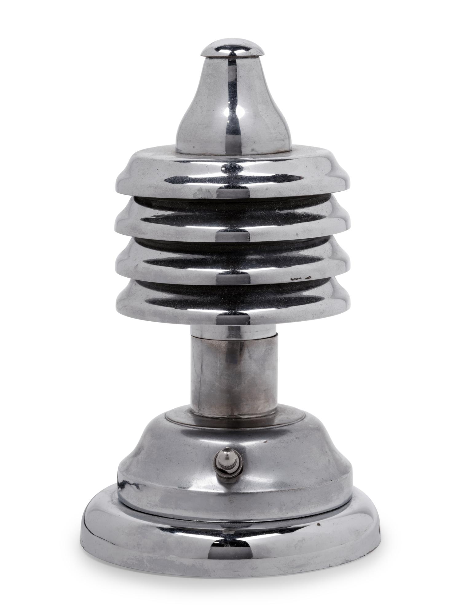 A Chromed Metal Ship's Deck Table Lamp