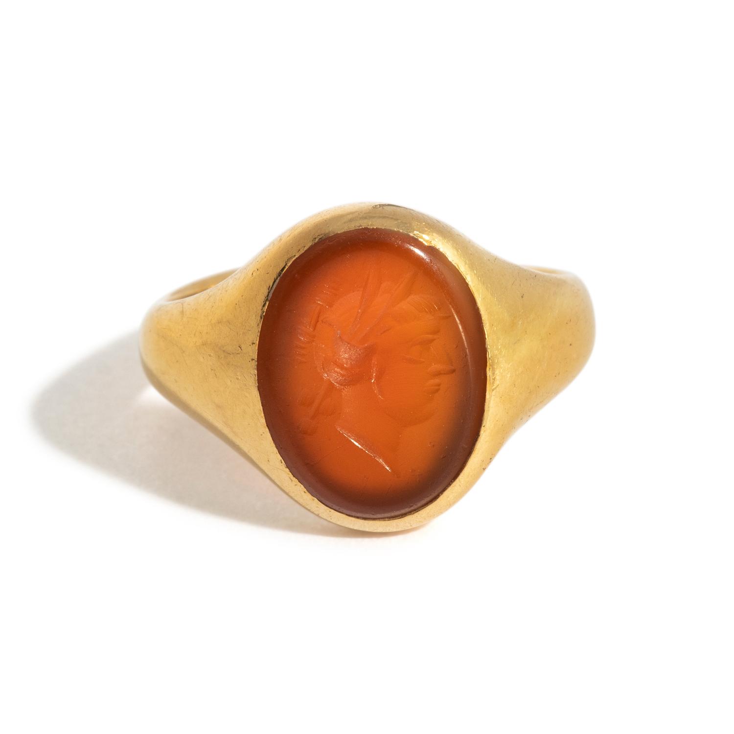 A Neoclassical Gold and Carnelian Finger Ring with the Bust of a Deity — Hallmarks stamped on the inside