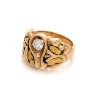 YELLOW GOLD AND DIAMOND RING