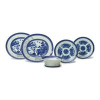 A Group of Five Chinese Export Porcelain Fitzhugh Tablewares