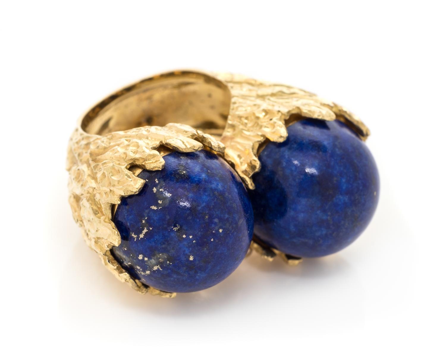 An 18 Karat Yellow Gold and Lapis Lazuli Twin Ring, 17.50 dwts.