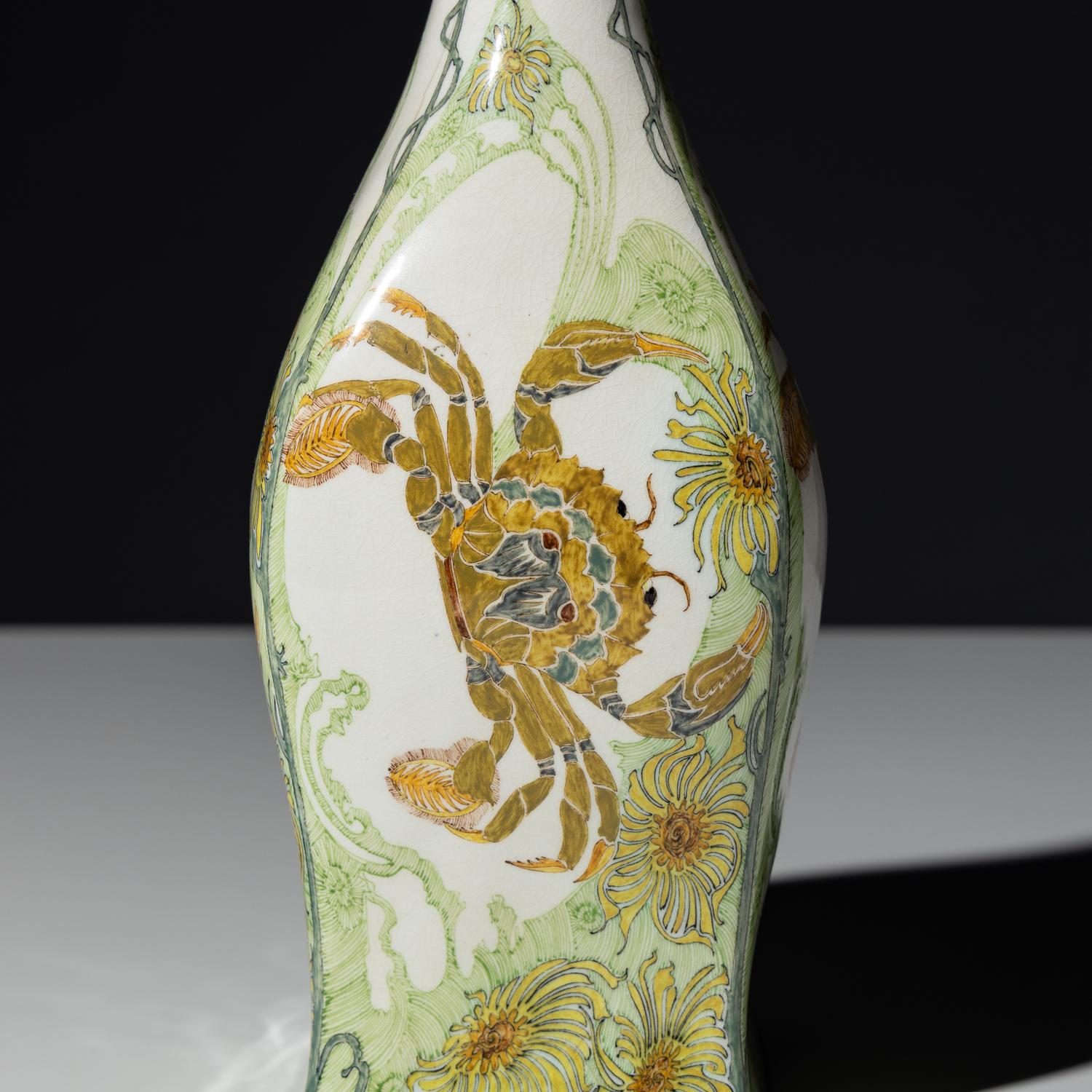 Eggshell porcelain vase with polychrome crab and reef decor, model 90