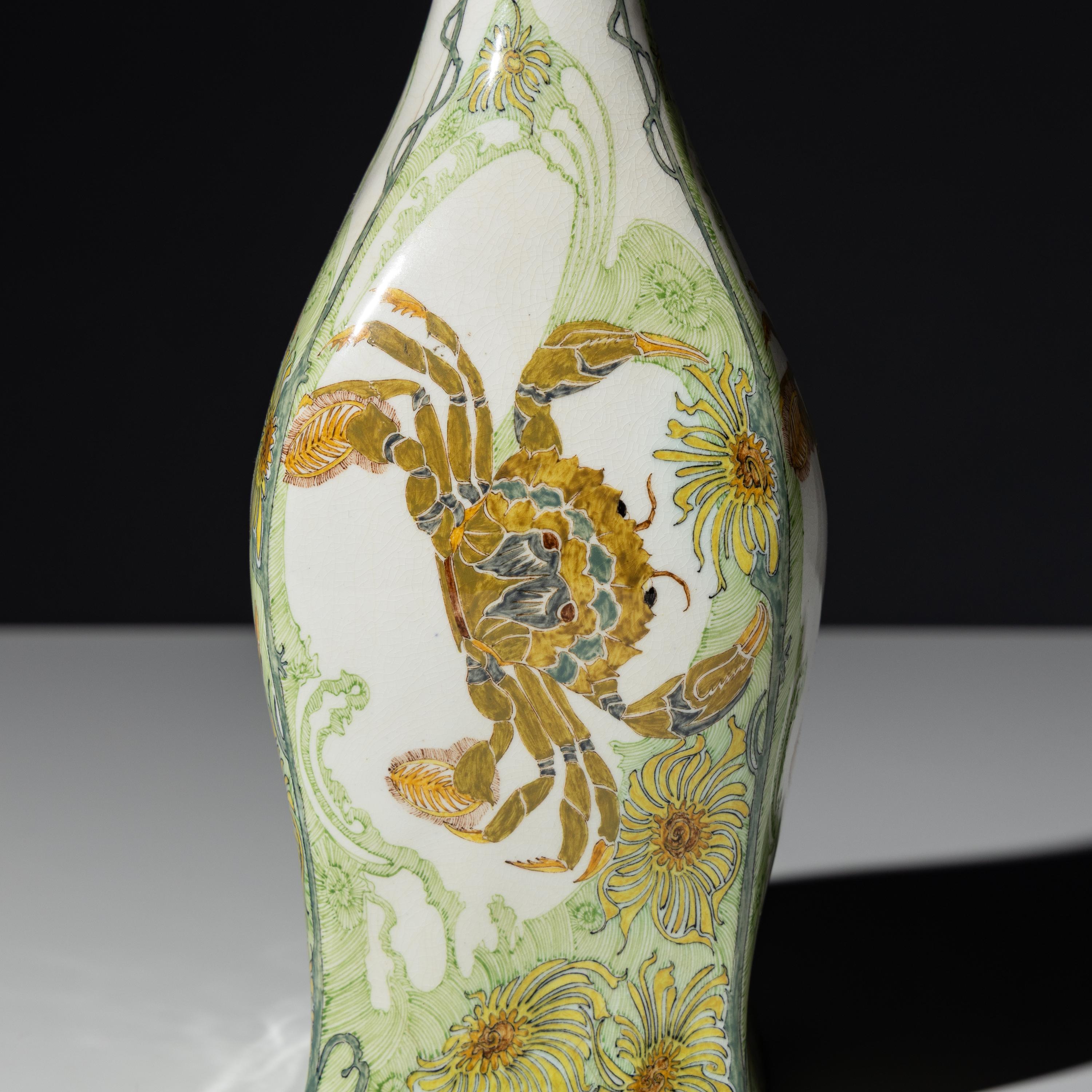 Eggshell porcelain vase with polychrome crab and reef decor, model 90