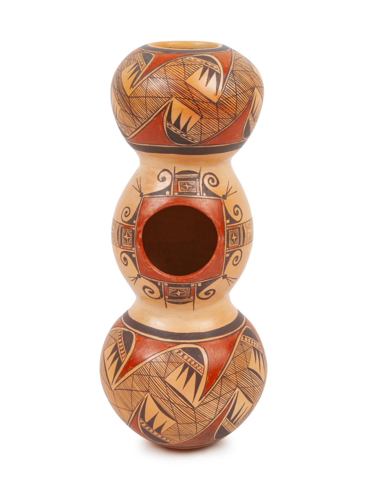 Triple-Lobe Canteen