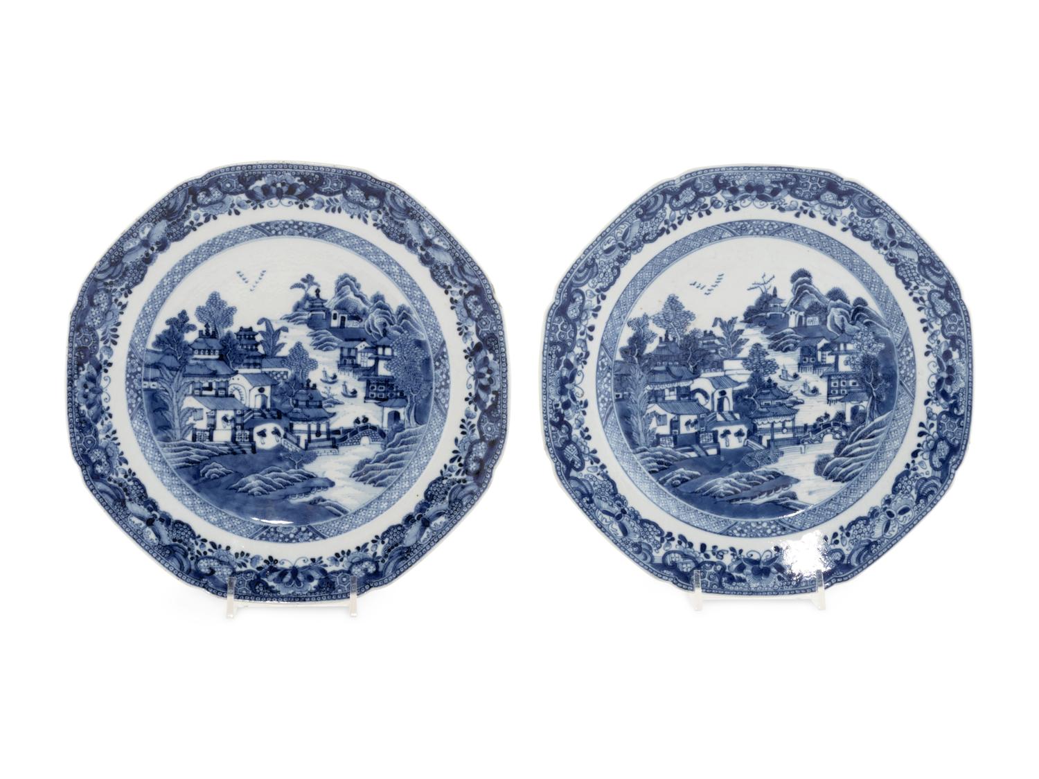 A Pair of Chinese Export Blue and White Porcelain Plates