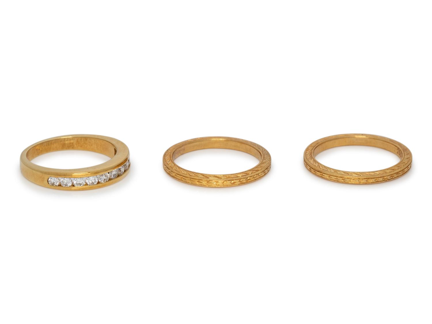COLLECTION OF YELLOW GOLD RINGS
