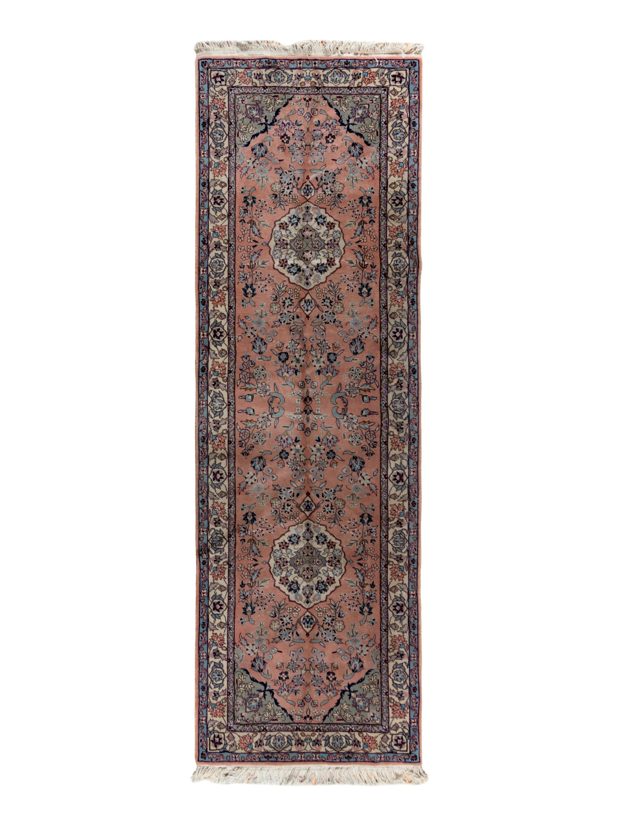 A Kashan Wool Runner