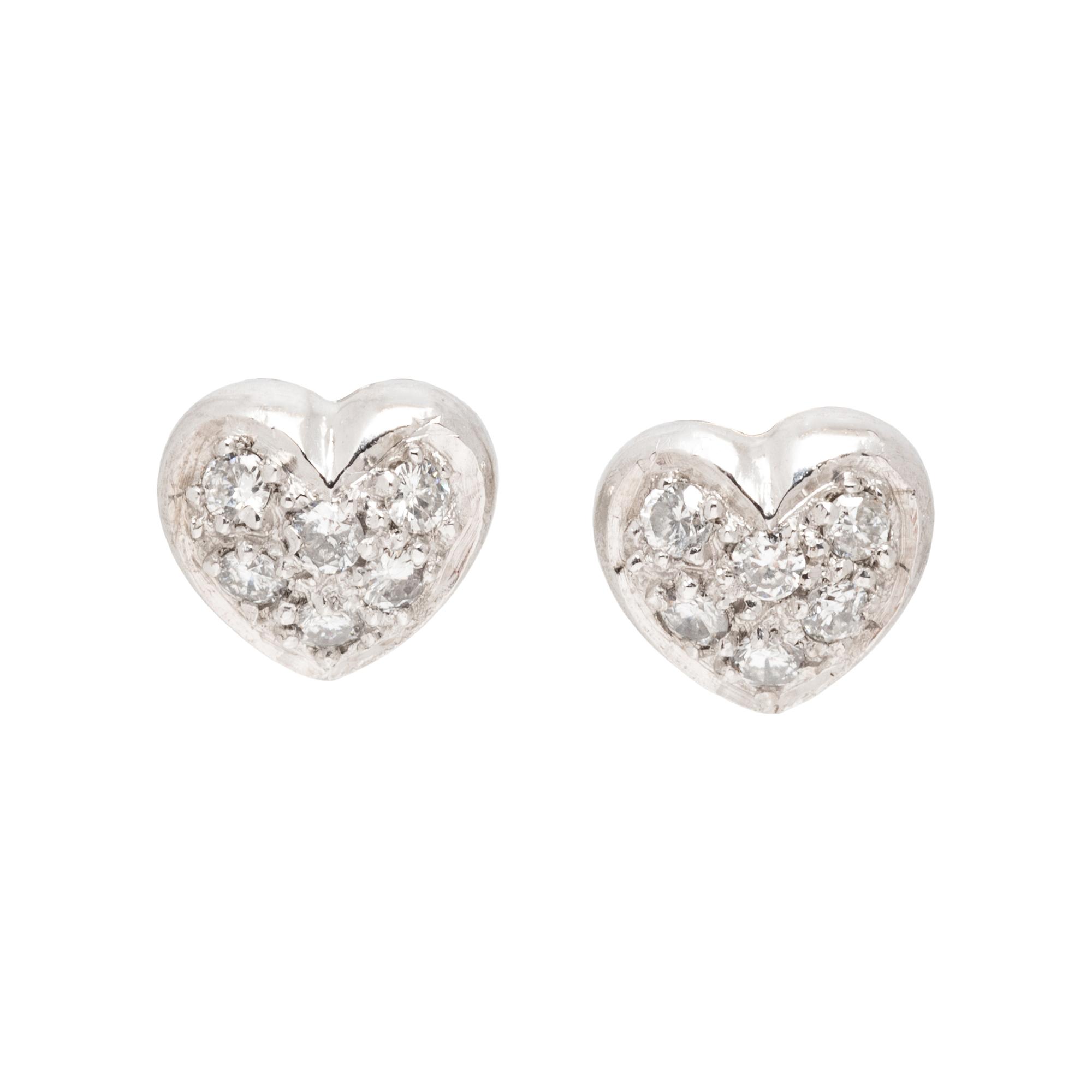 WHITE GOLD AND DIAMOND EARRINGS AND NECKLACE
