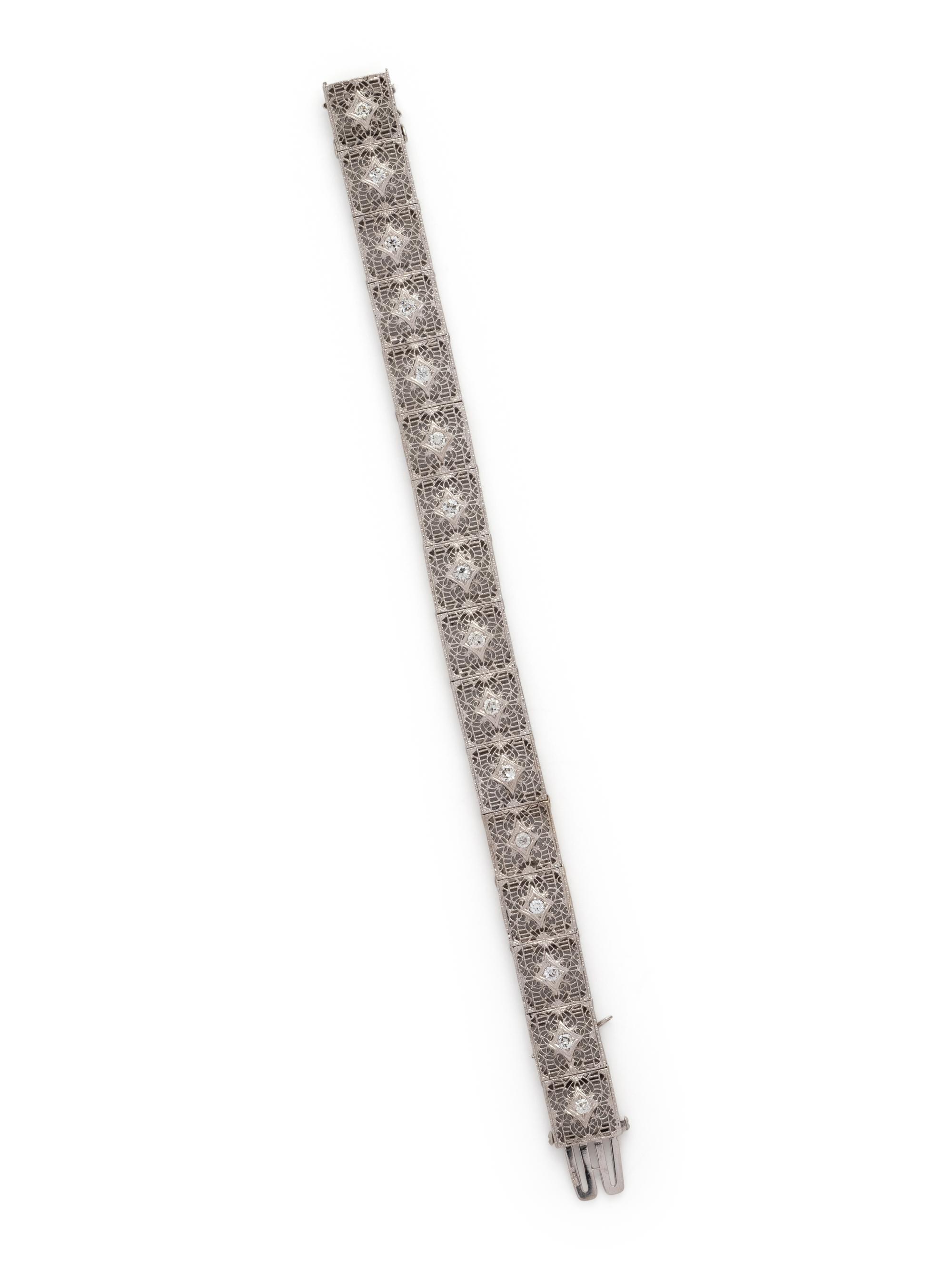 WHITE GOLD AND DIAMOND BRACELET