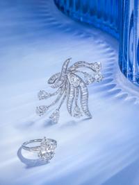 CARTIER, DIAMOND RING