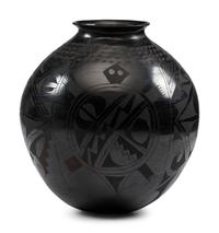 Mata Ortiz Pottery Jars