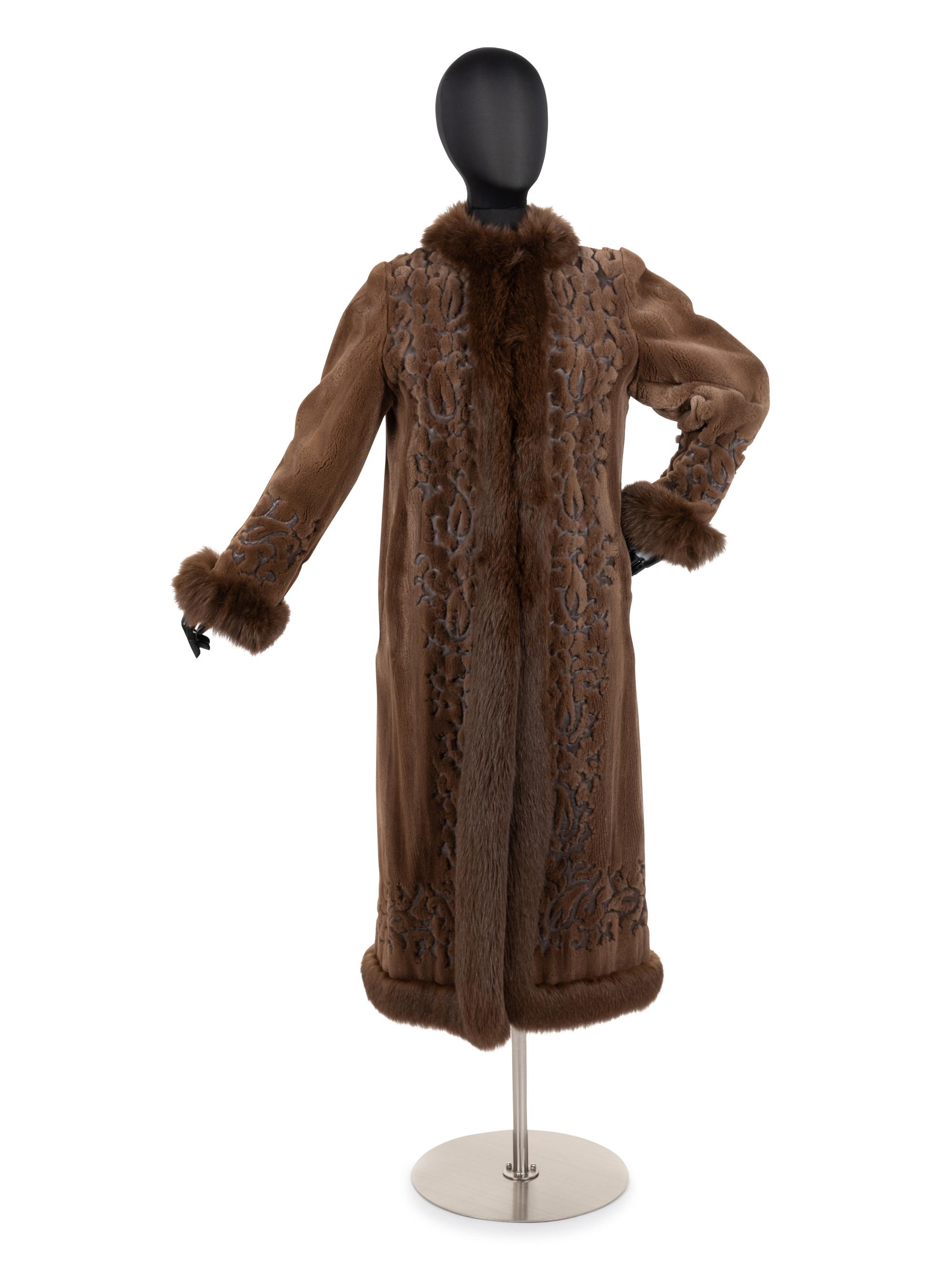 Unlabeled Sheared Mink Fur Coat with Brown Leather Appliqués, 1980-90s