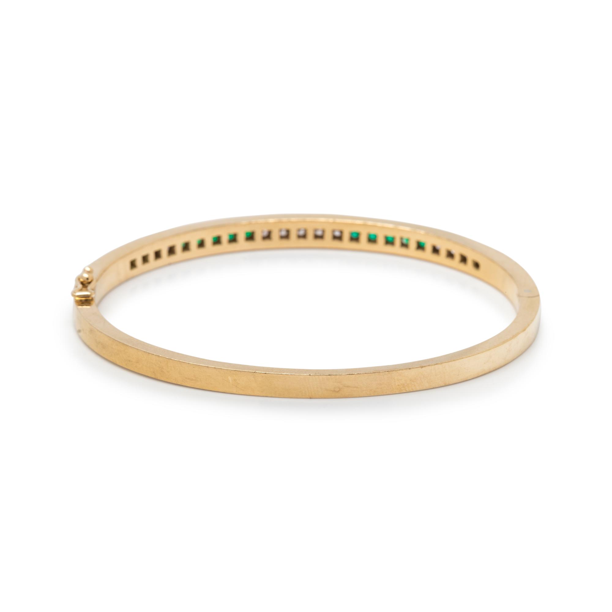 EMERALD AND DIAMOND BANGLE BRACELET