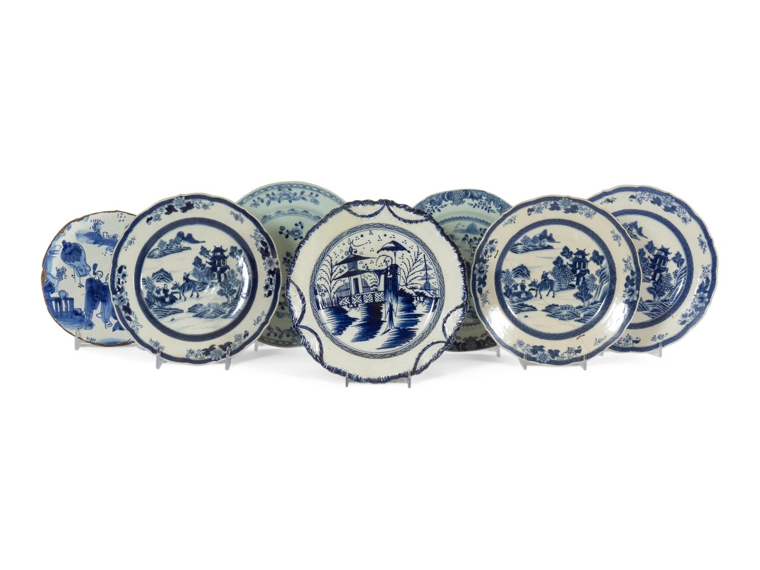 A Group of Chinese Export Style Porcelain Articles