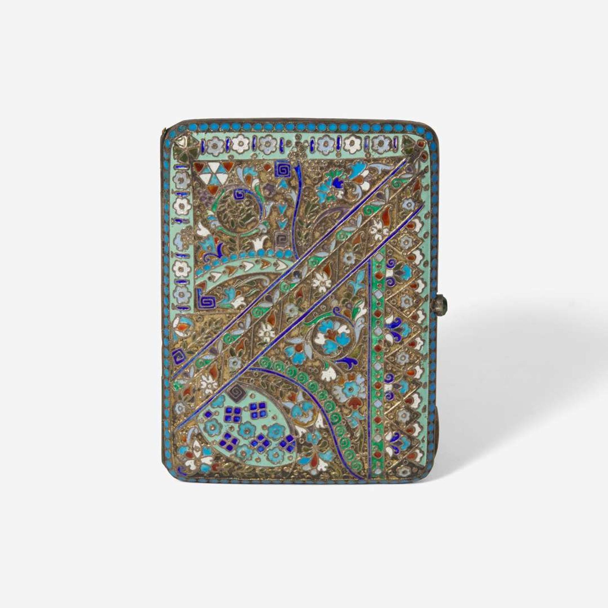A Russian silver-gilt and shaded enamel cigarette case Hallmarks likely for Dmitrii Nikolaevich Nikolaev, Moscow, 1908-1917