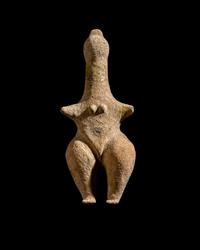 An Amlash Terracotta Female Figure