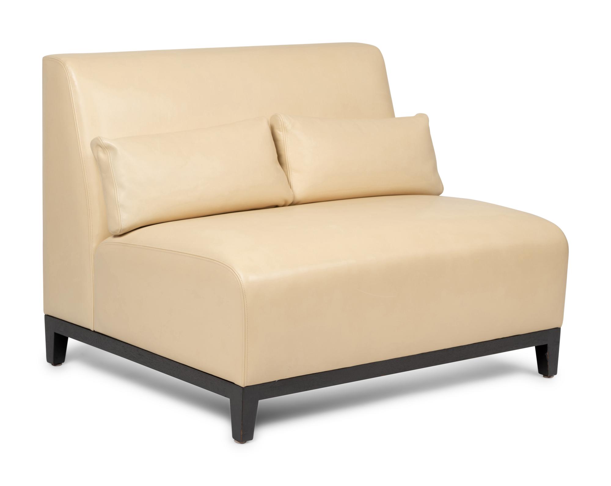 Noble Creole Lounge Chair Holly Hunt, USA