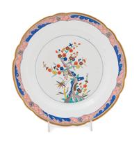 A Set of Twelve Spode Painted and Parcel Gilt Porcelain Dinner Plates