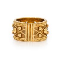 Diamond and Yellow Gold Ring