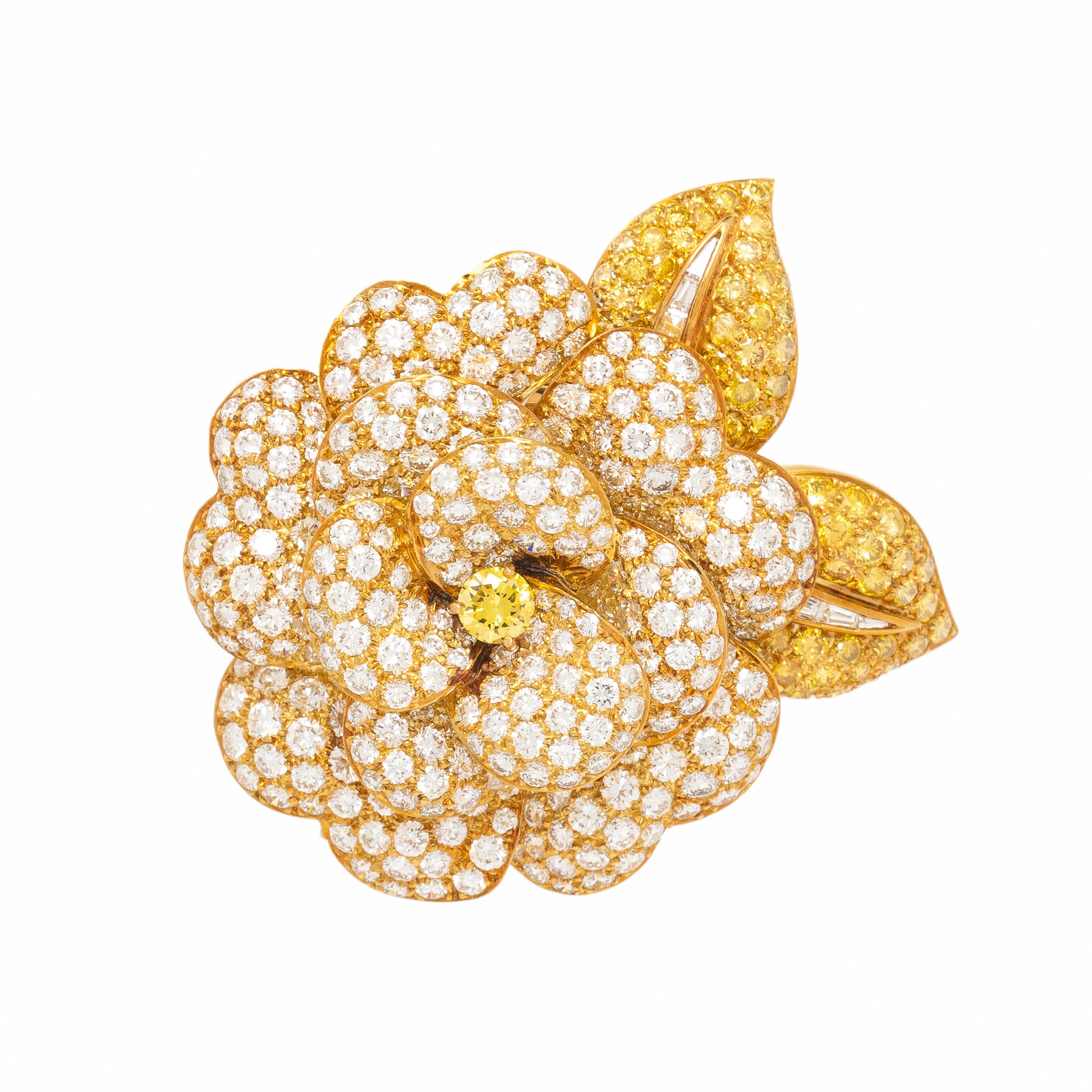 Van Cleef & Arpels, Fancy Vivid Yellow Diamond, Diamond, and Yellow Gold 'Gardenia' Brooch