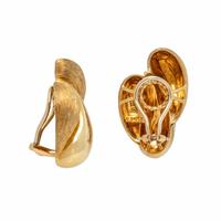 Henry Dunay, Yellow Gold Earrings