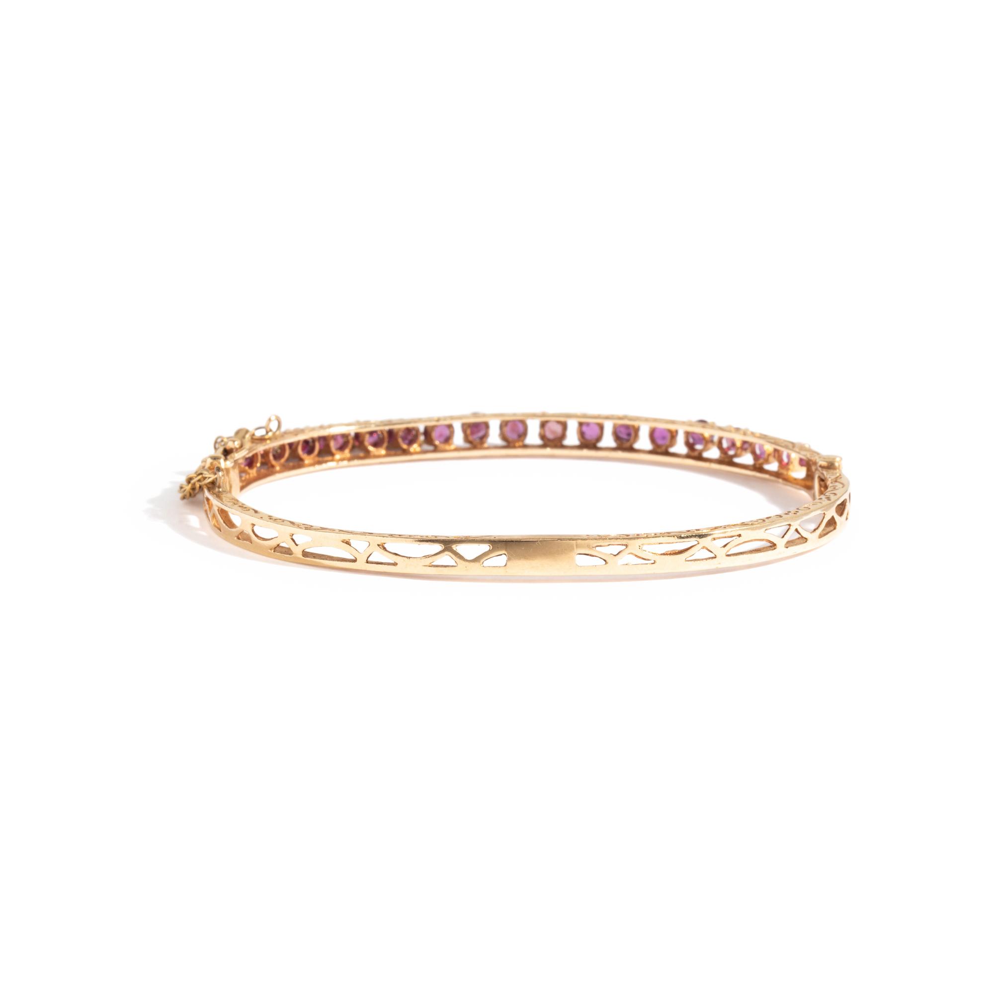 PINK SAPPHIRE HINGED BANGLE BRACELET