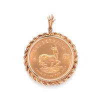 YELLOW GOLD AND KRUGERRAND COIN PENDANT